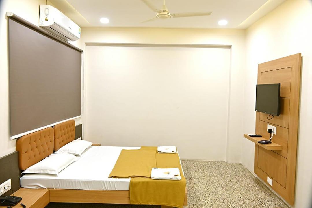 Prince Residency Club House Jāmnagar 외부 사진